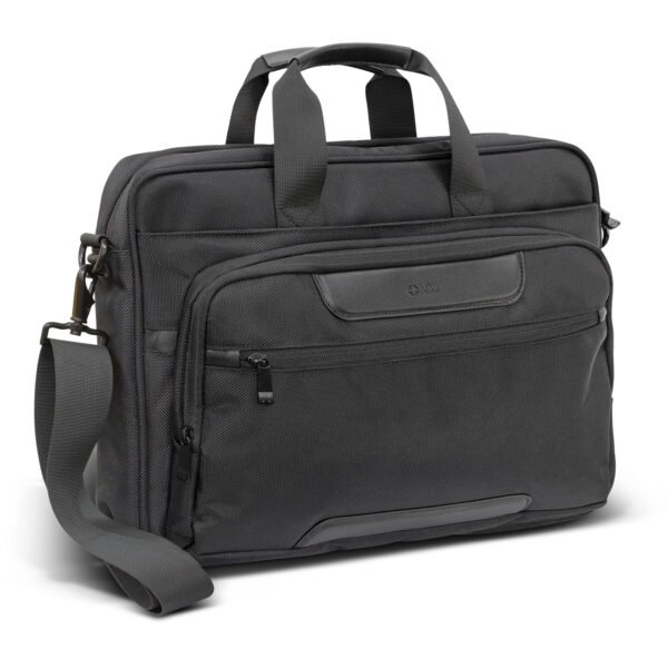118871_1 Swiss Peak Voyager Laptop Bag