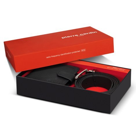 121124-5 Pierre Cardin Leather Wallet and Belt Gift Set