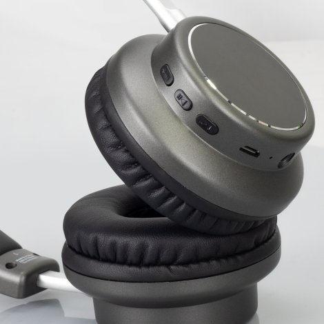 125279-6 Swiss Peak Wireless Headphone V3