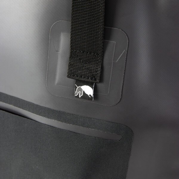 133672-5 Frontier Bucket Bag